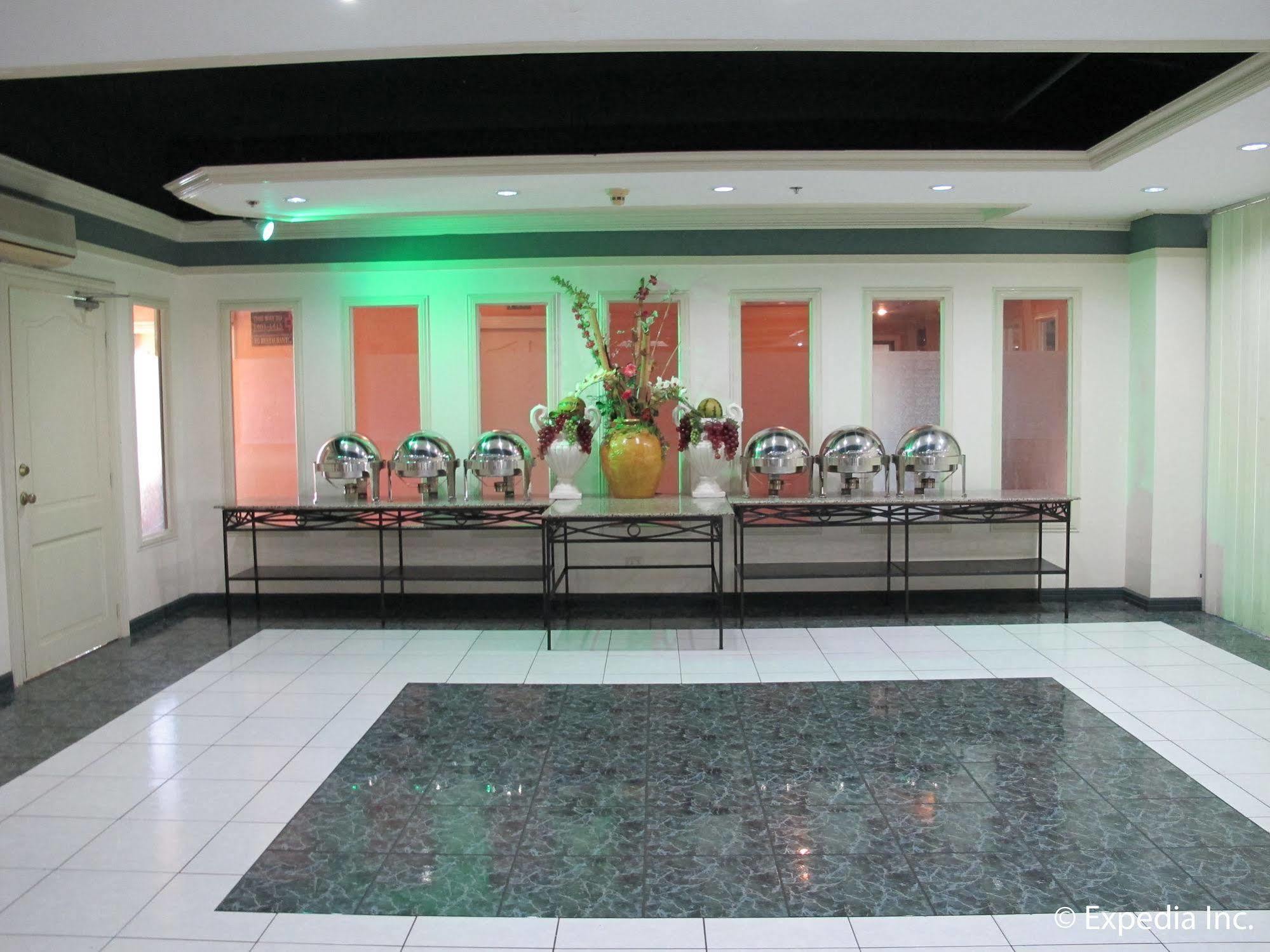 Metro Park Hotel - Cebu City Exterior foto